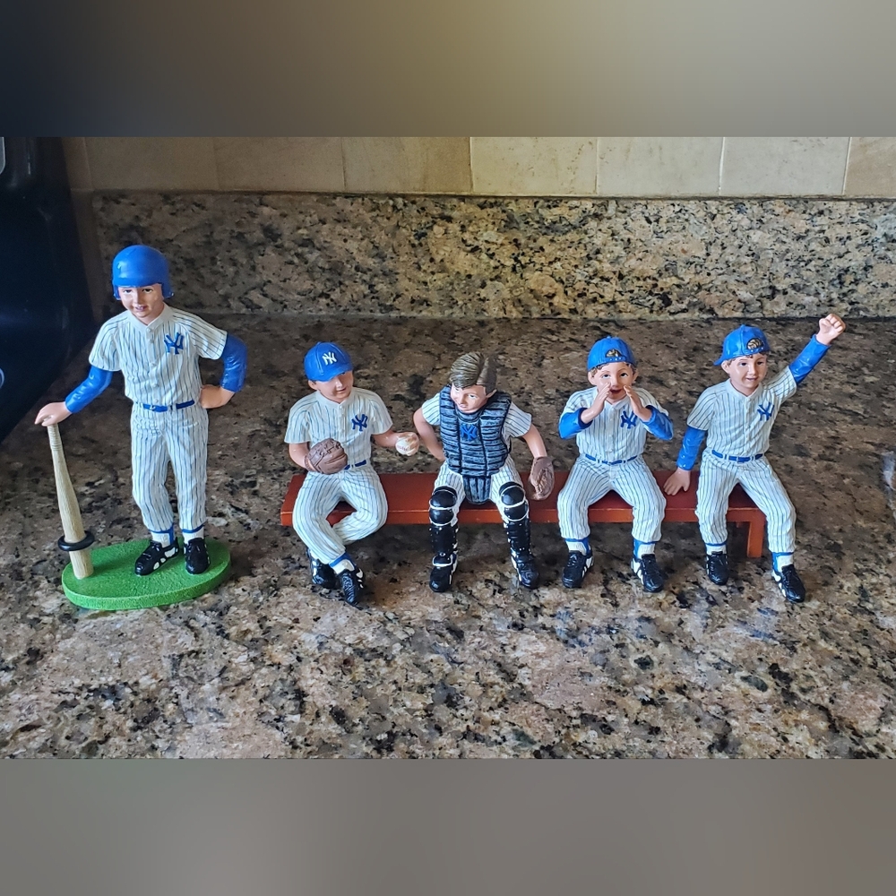 Ceramic baseball figurines